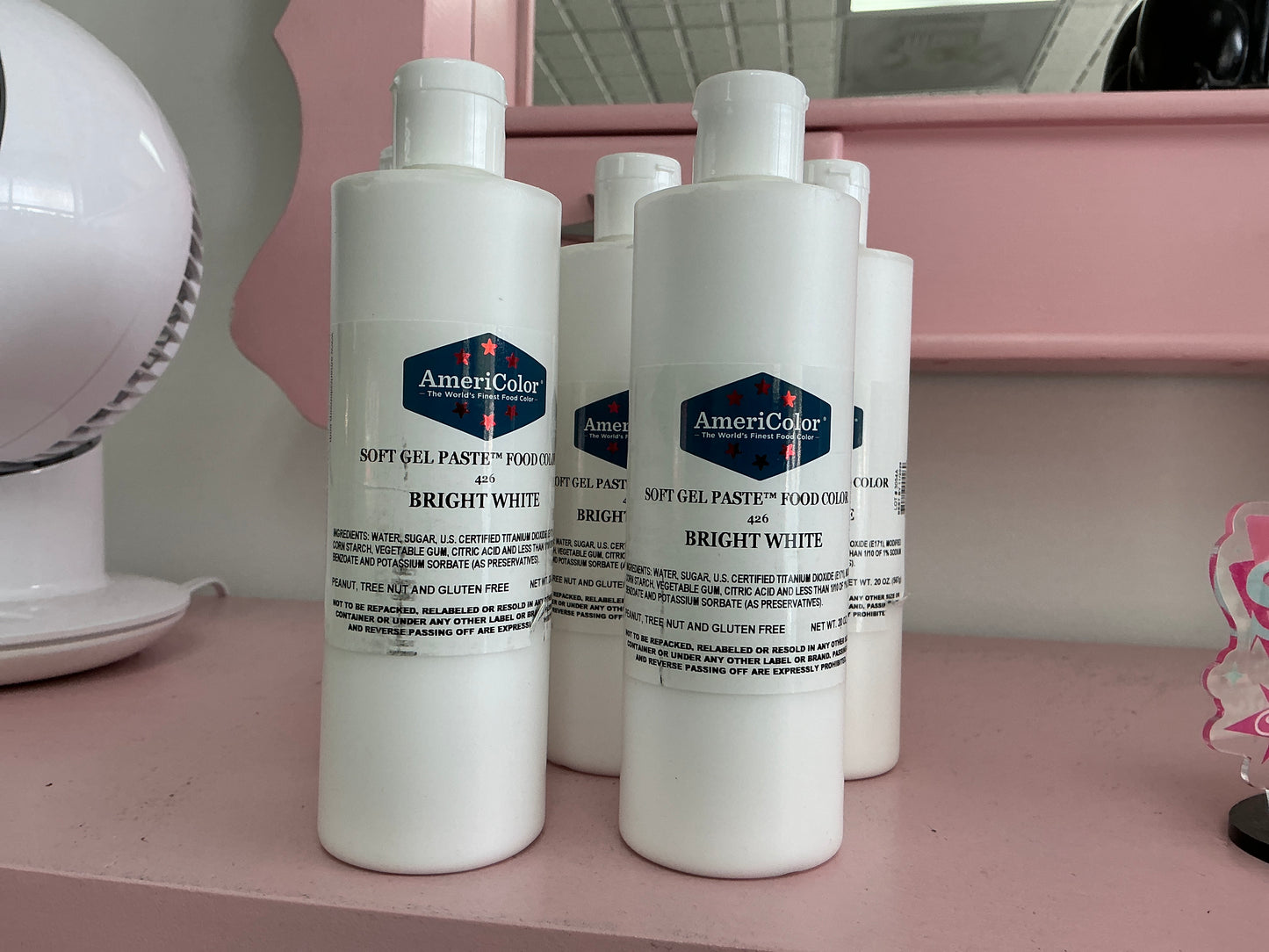 Large 20 oz Bright White Americolor gel