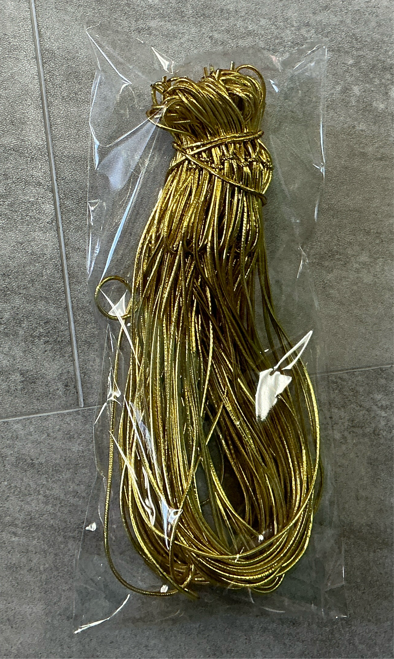 16”gold stretch loops packaging