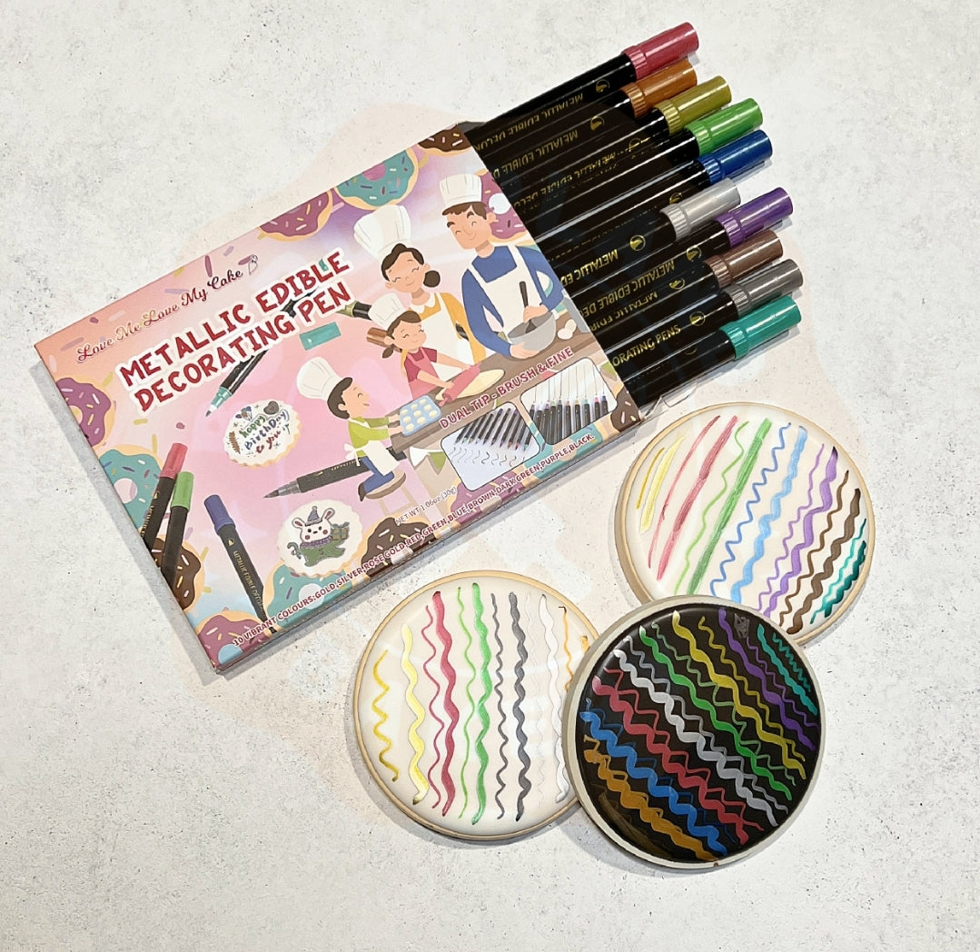 Love Me Love Me Cake