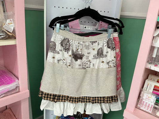 Adult half aprons