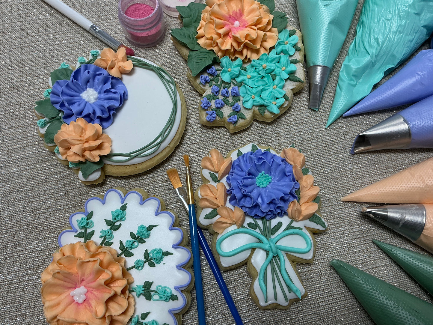Fancy Floral Cookie decorating class